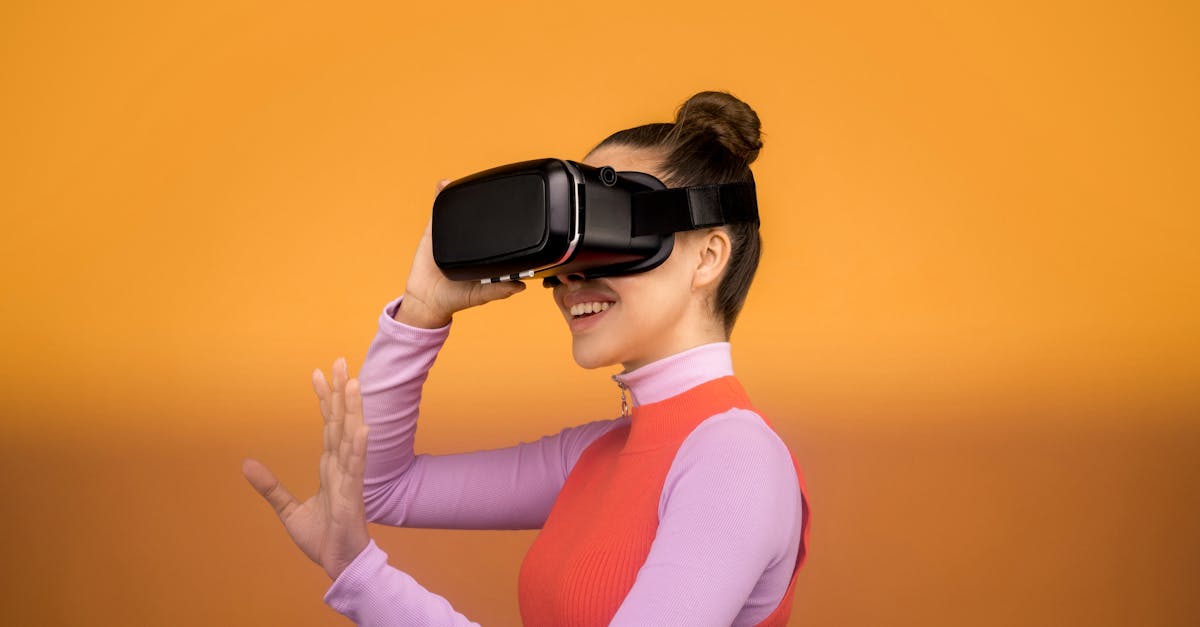 découvrez le monde fascinant de la réalité virtuelle, une technologie immersive qui transforme notre façon d'interagir avec le numérique. explorez des expériences captivantes, des jeux innovants et des applications révolutionnaires qui redéfinissent le divertissement et l'apprentissage. plongez dans un univers où l'imaginaire devient réalité et ouvrez la porte à de nouvelles possibilités.